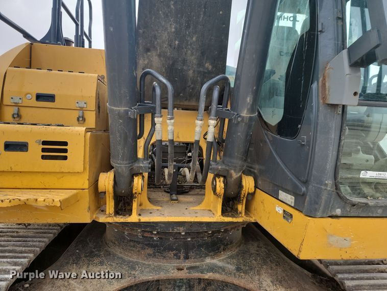 image for item LD9112 2018 John Deere 210G LC excavator