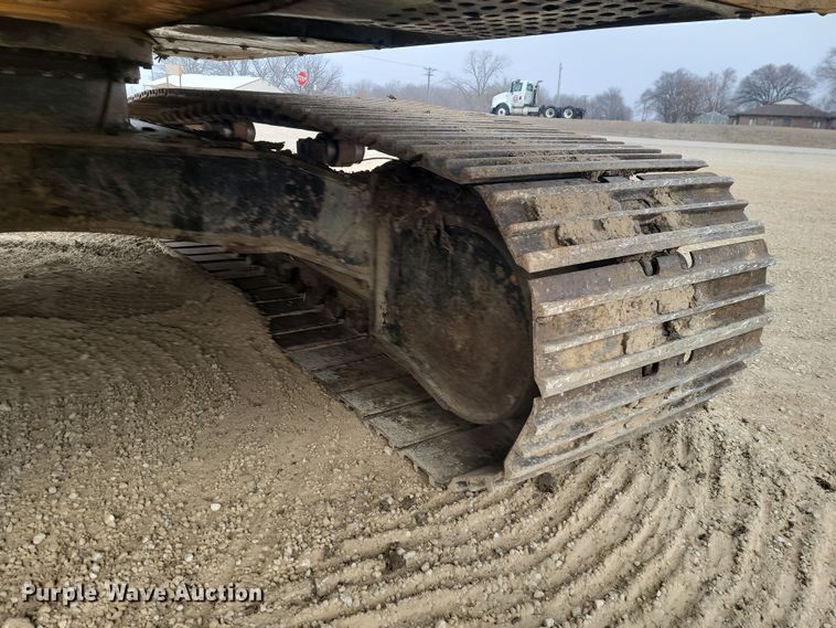 image for item LD9112 2018 John Deere 210G LC excavator