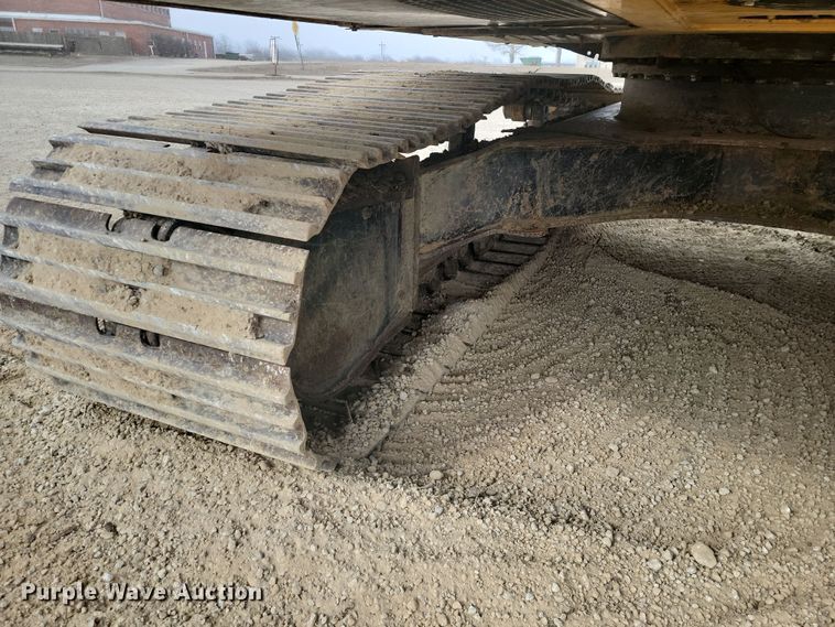 image for item LD9112 2018 John Deere 210G LC excavator