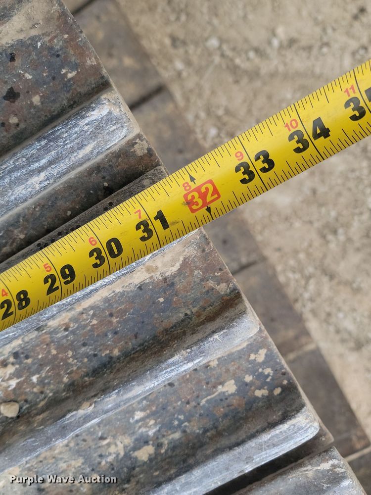 image for item LD9112 2018 John Deere 210G LC excavator