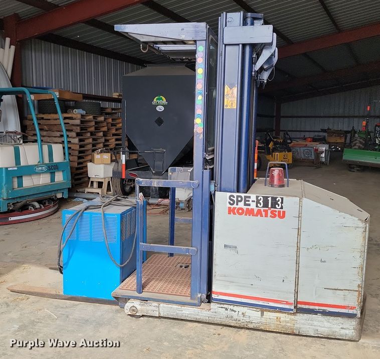 image for item LD9114 Komatsu MPF15 forklift