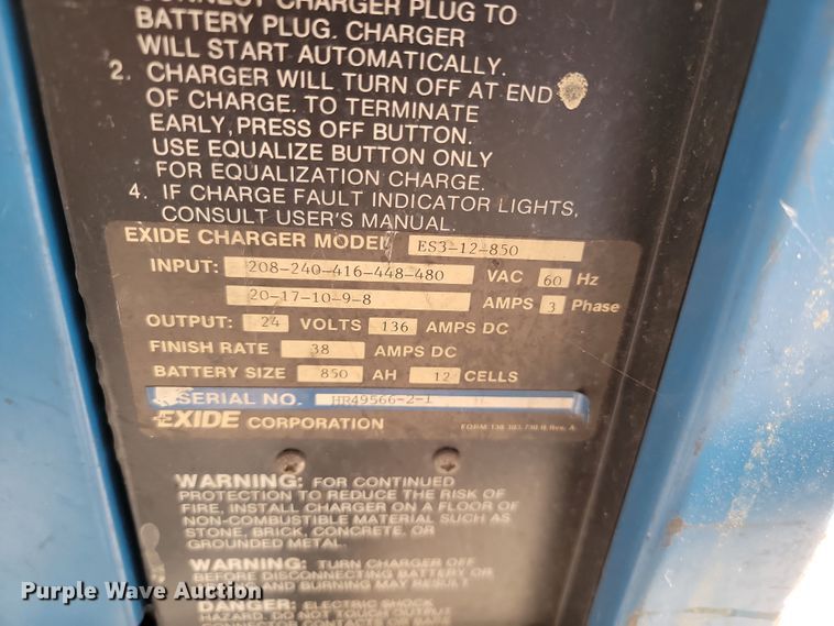 image for item LD9114 Komatsu MPF15 forklift