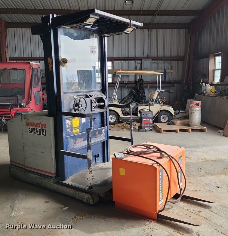 image for item LD9115 Komatsu MPF15 forklift