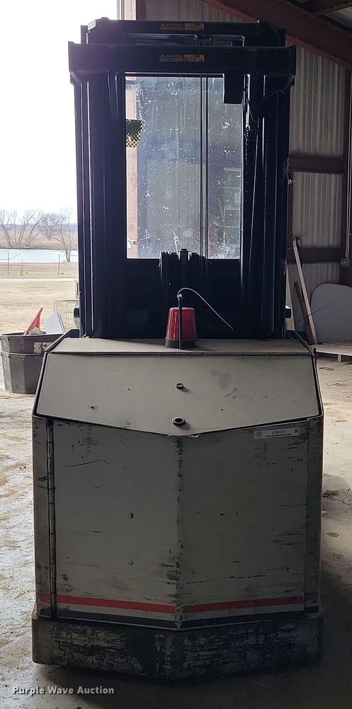 image for item LD9115 Komatsu MPF15 forklift