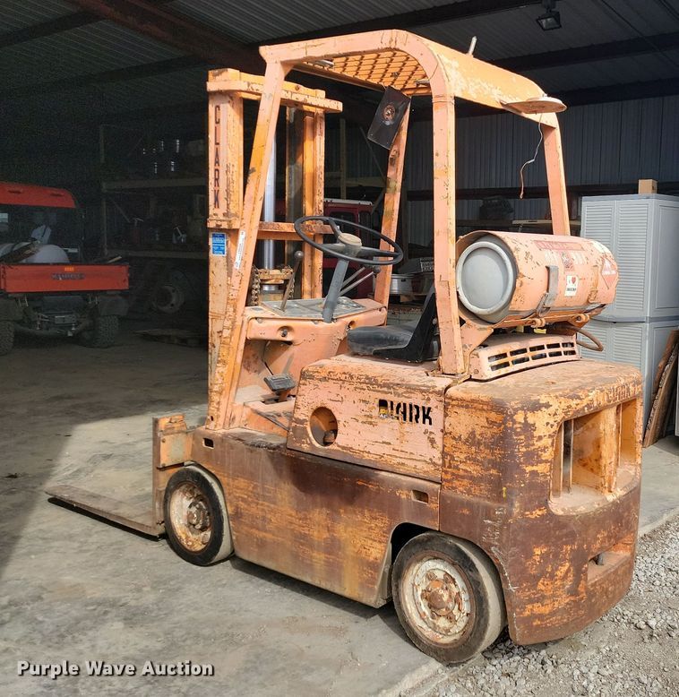 image for item LD9122 Clark C500 forklift