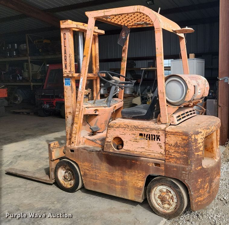 image for item LD9122 Clark C500 forklift