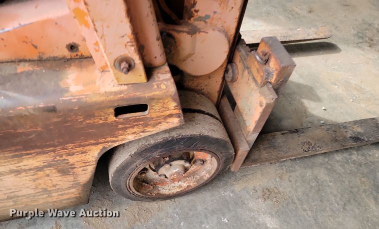 image for item LD9122 Clark C500 forklift