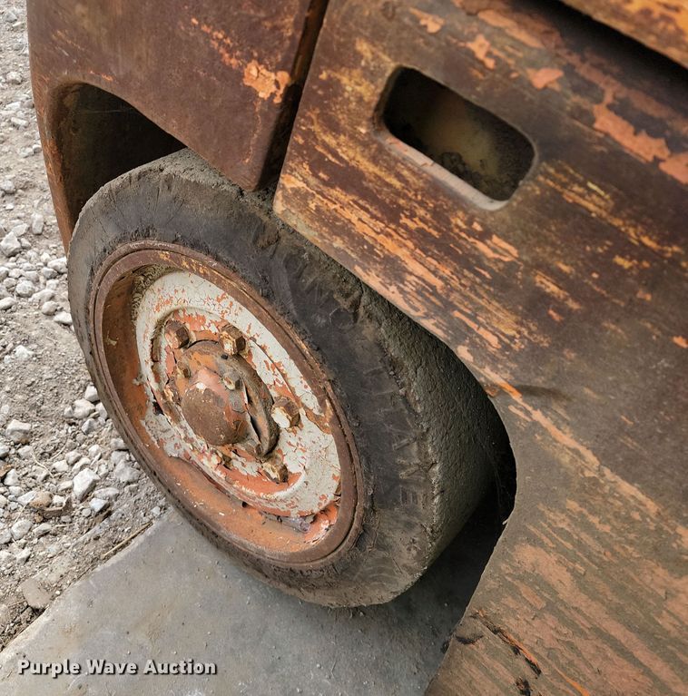 image for item LD9122 Clark C500 forklift