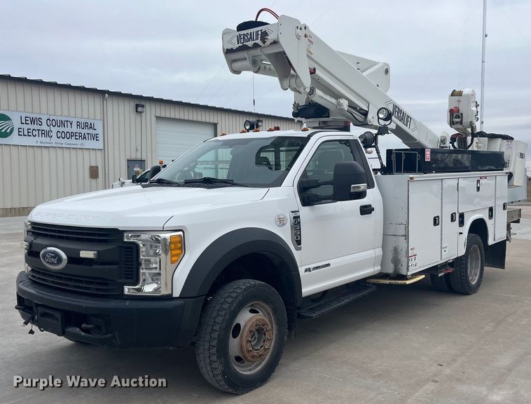 image for item LD9303 2017 Ford F550 Super Duty XL bucket truck