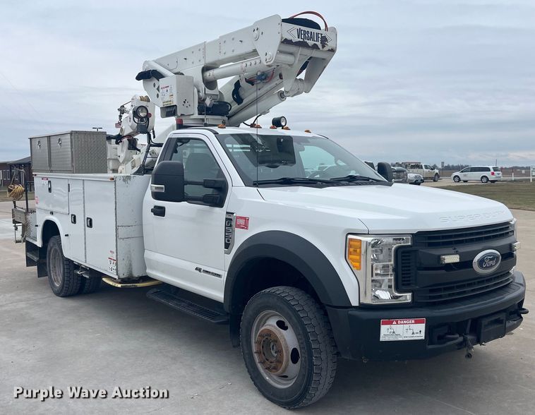 image for item LD9303 2017 Ford F550 Super Duty XL bucket truck