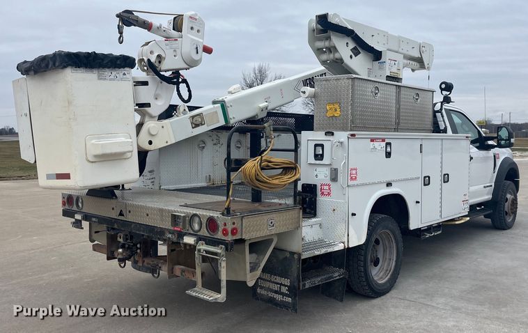 image for item LD9303 2017 Ford F550 Super Duty XL bucket truck
