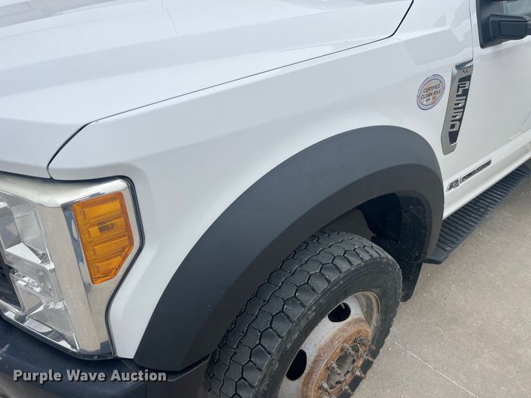 image for item LD9303 2017 Ford F550 Super Duty XL bucket truck