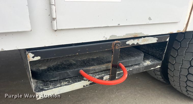 image for item LD9303 2017 Ford F550 Super Duty XL bucket truck