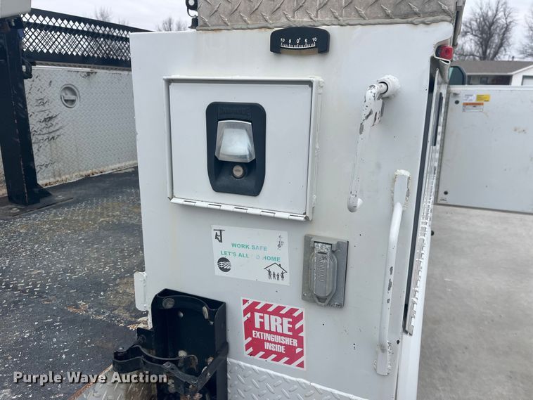 image for item LD9303 2017 Ford F550 Super Duty XL bucket truck