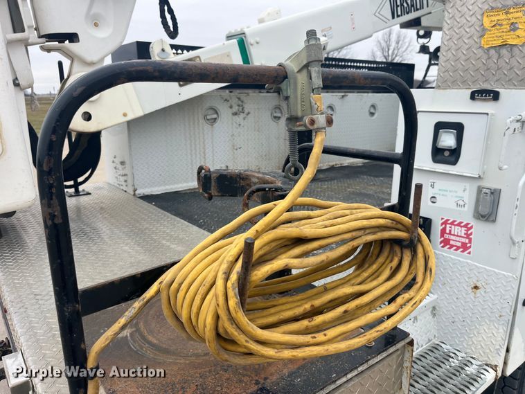 image for item LD9303 2017 Ford F550 Super Duty XL bucket truck