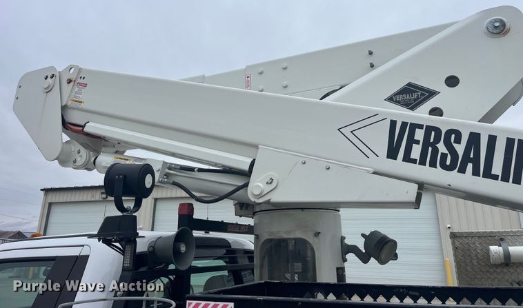 image for item LD9303 2017 Ford F550 Super Duty XL bucket truck