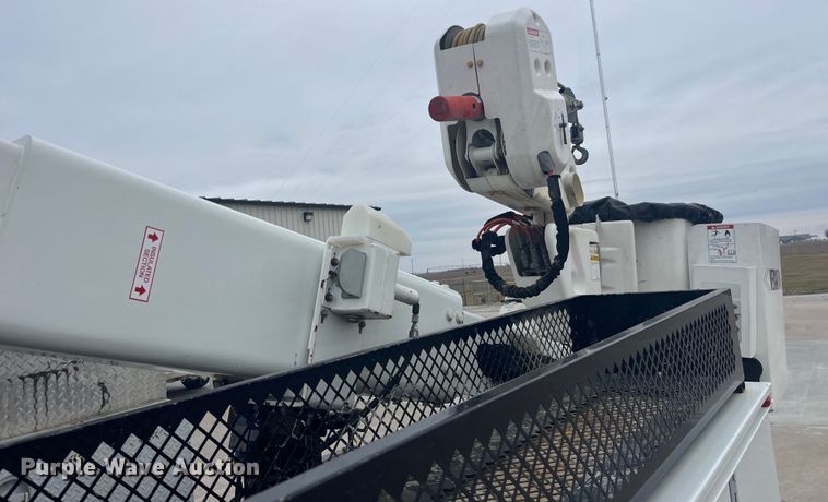 image for item LD9303 2017 Ford F550 Super Duty XL bucket truck