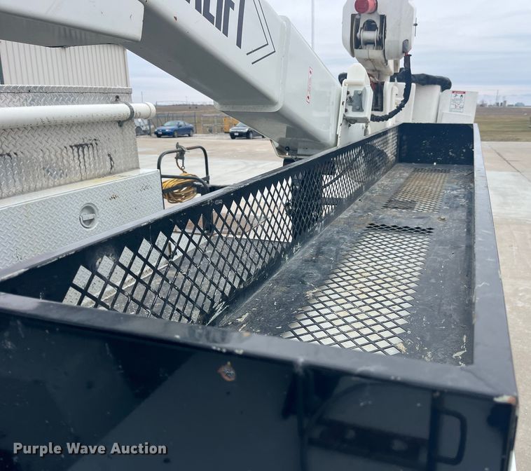 image for item LD9303 2017 Ford F550 Super Duty XL bucket truck