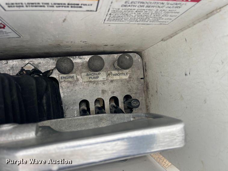 image for item LD9303 2017 Ford F550 Super Duty XL bucket truck