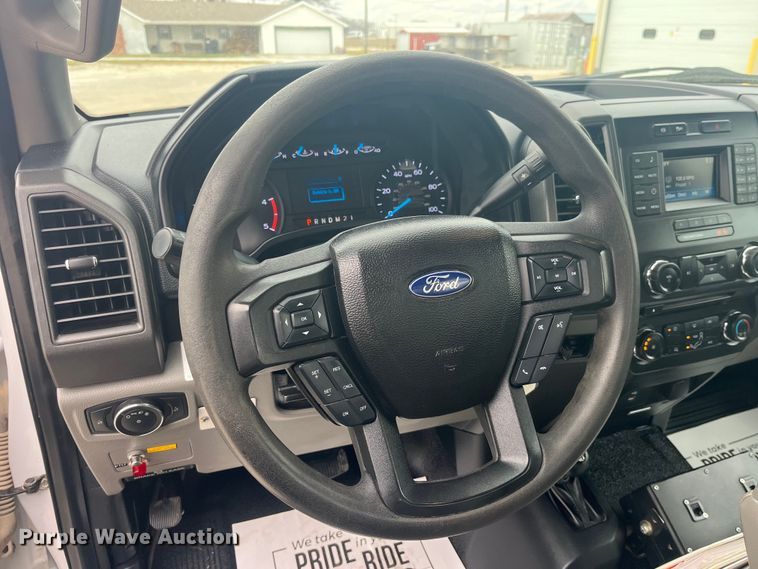 image for item LD9303 2017 Ford F550 Super Duty XL bucket truck