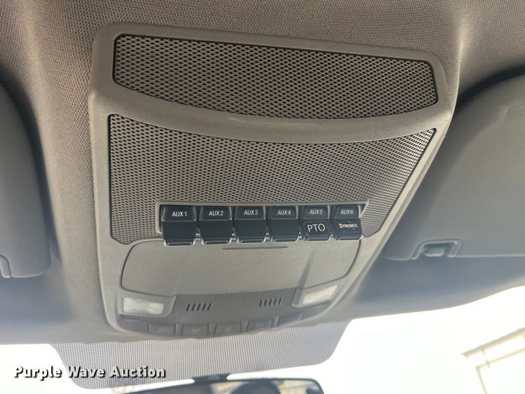 image for item LD9303 2017 Ford F550 Super Duty XL bucket truck