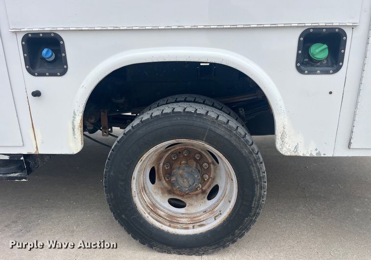 image for item LD9303 2017 Ford F550 Super Duty XL bucket truck