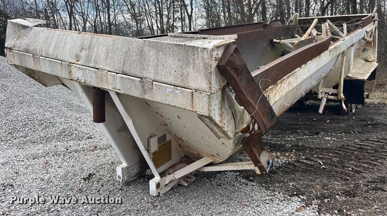 image for item LE9004 1989 Fruehauf  DRXX-M2-30 end dump trailer