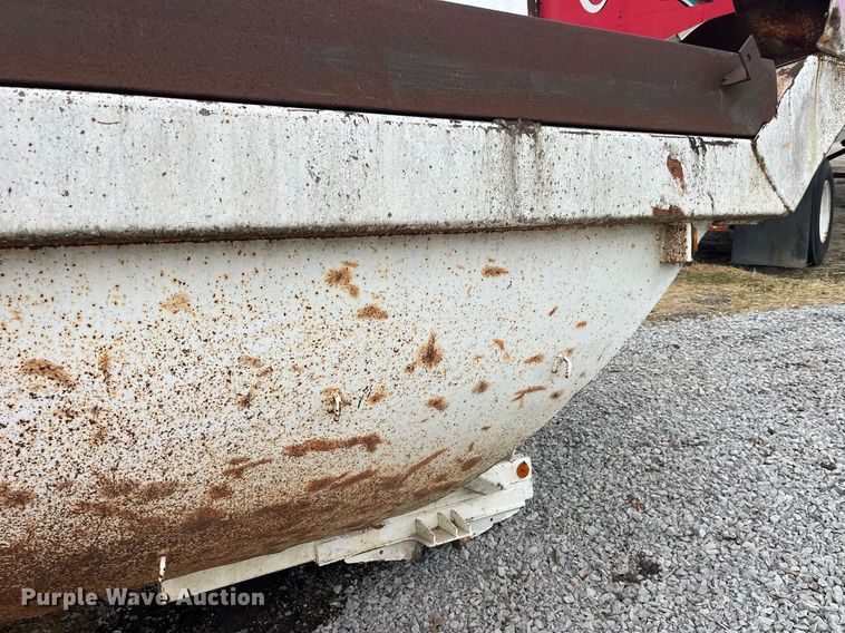 image for item LE9004 1989 Fruehauf  DRXX-M2-30 end dump trailer