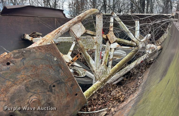 image for item LE9004 1989 Fruehauf  DRXX-M2-30 end dump trailer