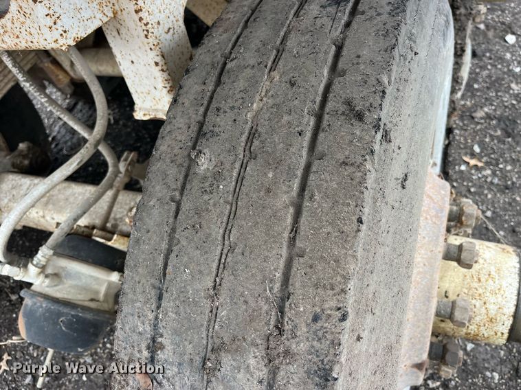 image for item LE9004 1989 Fruehauf  DRXX-M2-30 end dump trailer