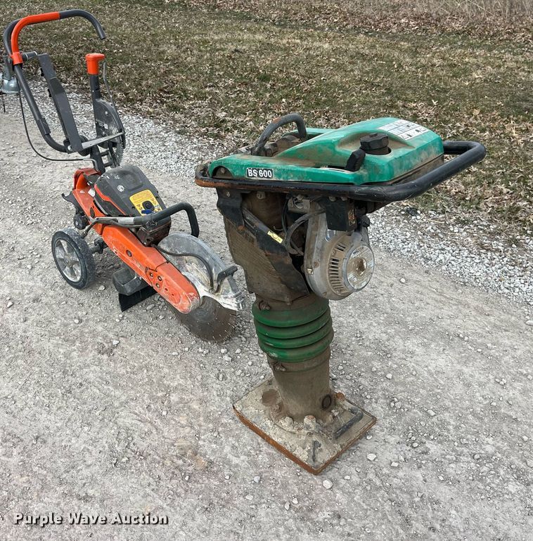 image for item LE9007 Tools