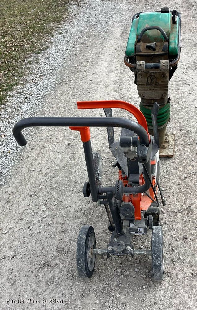 image for item LE9007 Tools