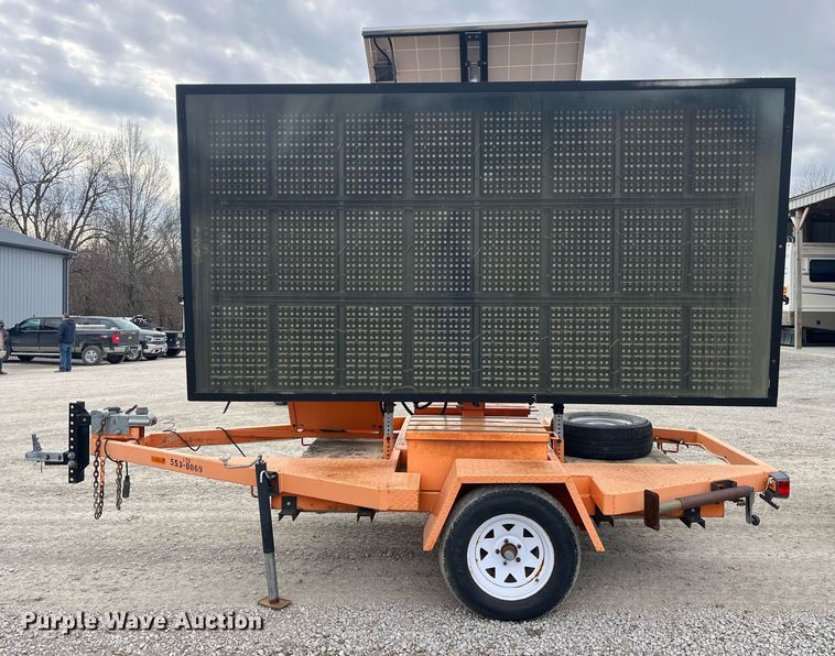 image for item LE9008 2008 Ver-Mac message board trailer