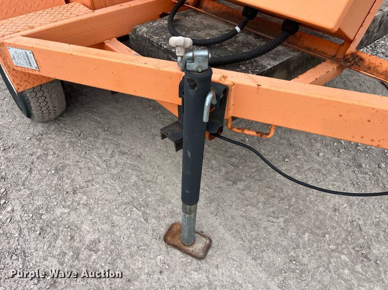 image for item LE9008 2008 Ver-Mac message board trailer