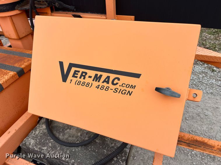 image for item LE9008 2008 Ver-Mac message board trailer