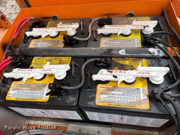 image for item LE9008 2008 Ver-Mac message board trailer