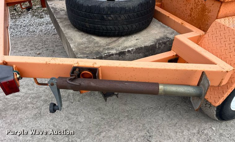 image for item LE9008 2008 Ver-Mac message board trailer