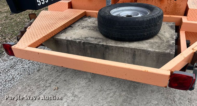 image for item LE9008 2008 Ver-Mac message board trailer