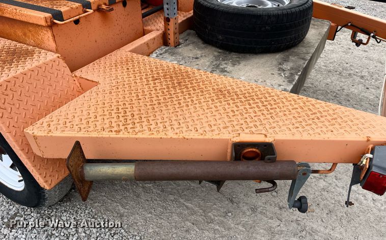 image for item LE9008 2008 Ver-Mac message board trailer