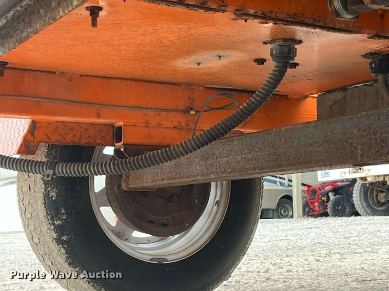 image for item LE9008 2008 Ver-Mac message board trailer