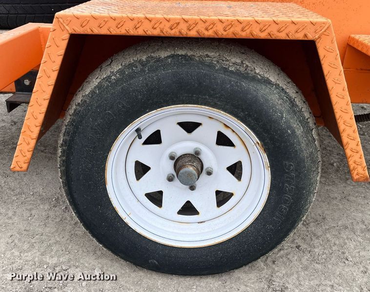 image for item LE9008 2008 Ver-Mac message board trailer