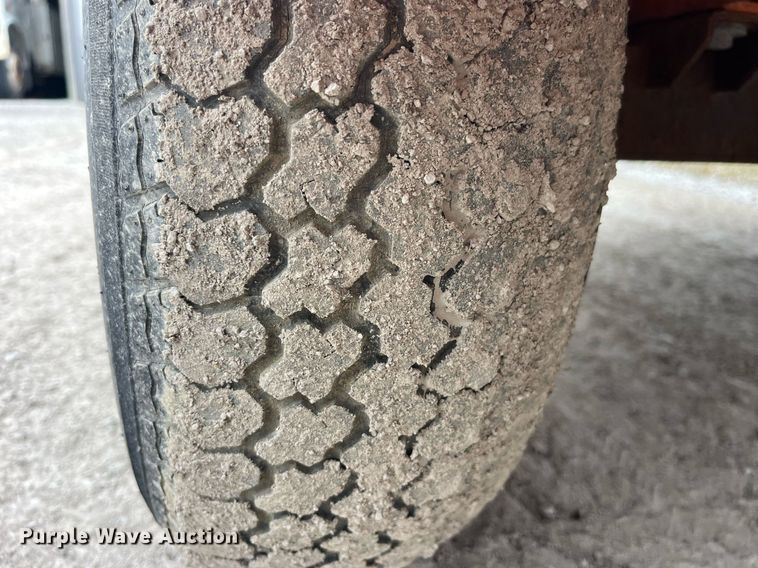 image for item LE9008 2008 Ver-Mac message board trailer