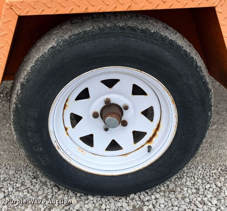 image for item LE9008 2008 Ver-Mac message board trailer