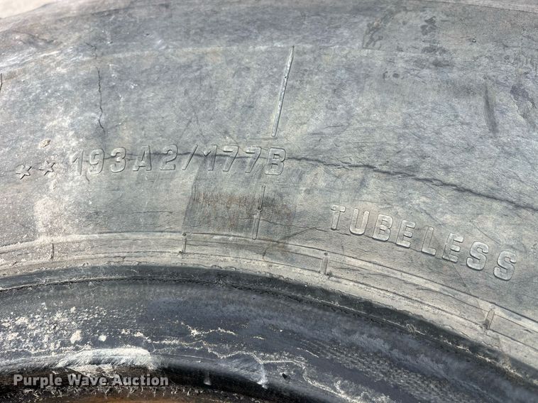 image for item LE9009 (2) JCB Earthmover 20.5R25 tires