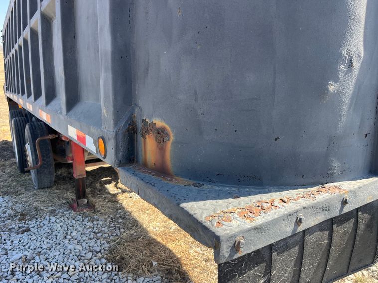 image for item LE9025 1995 Palmer TA-26F end dump trailer