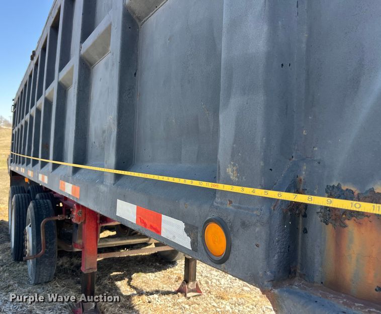 image for item LE9025 1995 Palmer TA-26F end dump trailer