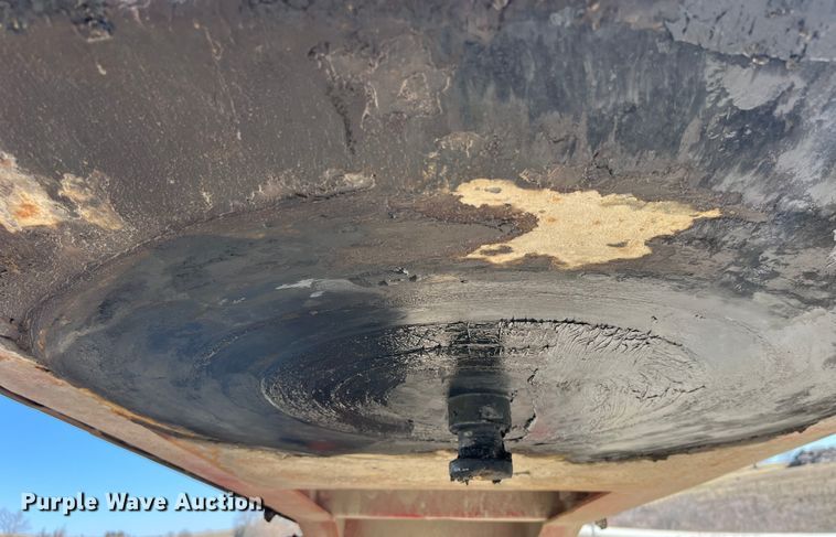 image for item LE9025 1995 Palmer TA-26F end dump trailer