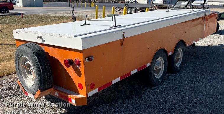 image for item LE9030 1979 A.B. Chance H/S hot stick utility trailer