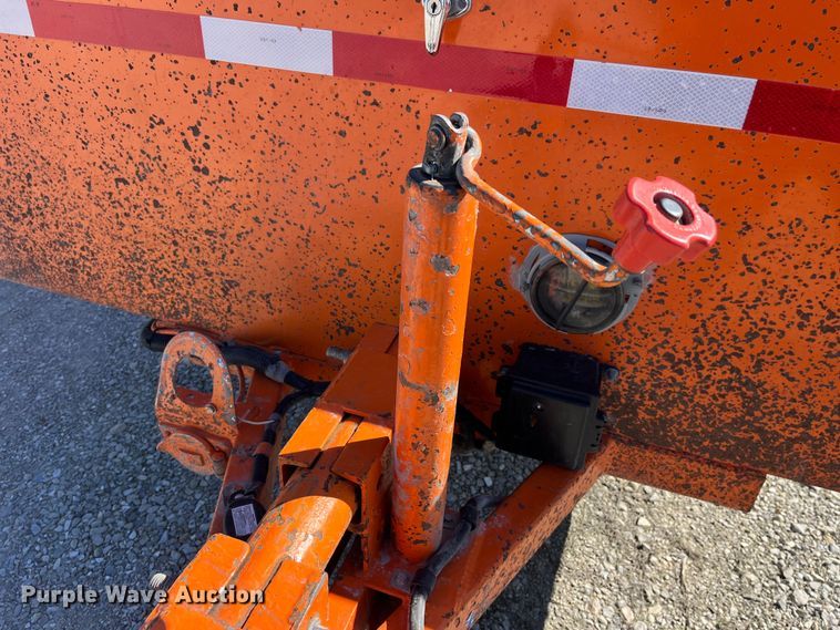 image for item LE9030 1979 A.B. Chance H/S hot stick utility trailer