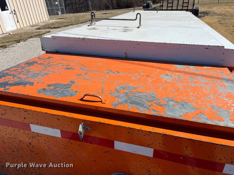 image for item LE9030 1979 A.B. Chance H/S hot stick utility trailer